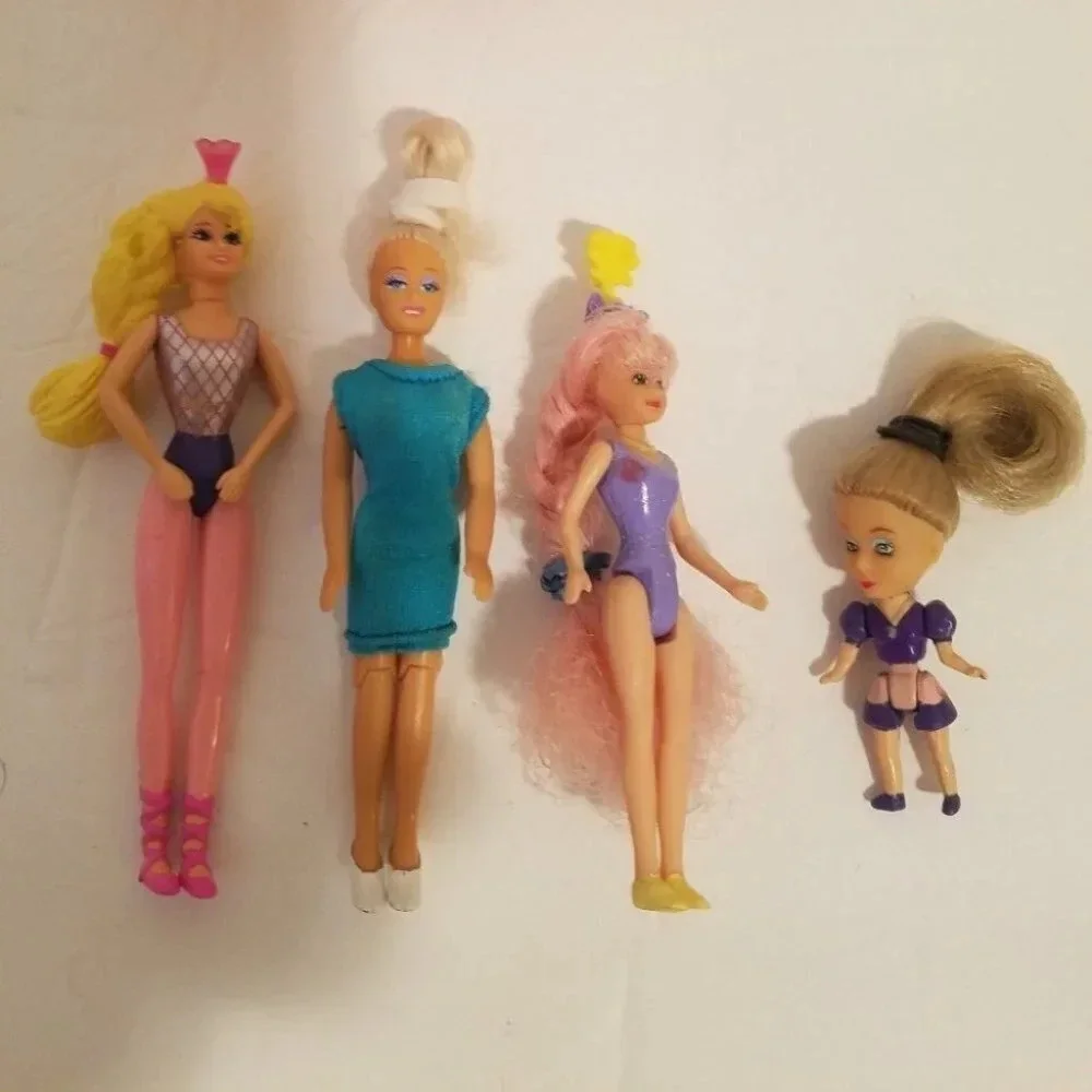 Mini Doll Set w/Accessories